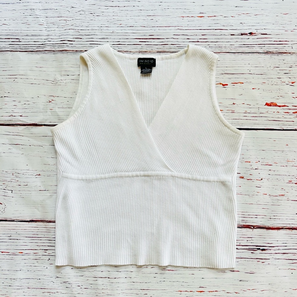 Women’s Knit Ribbed Tank Top!
